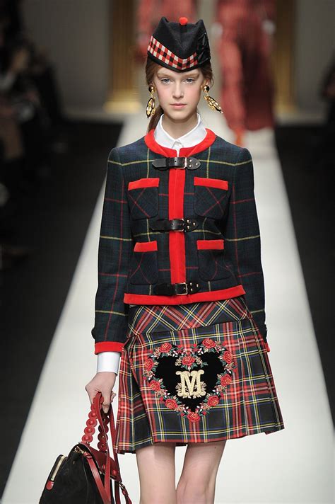 gonna prada scozzese|Storia del kilt, tradizionale gonna scozzese nella moda di oggi.